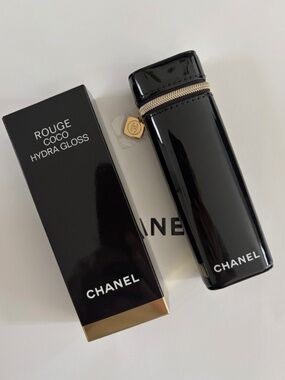 Chanel Rouge Coco Hydra Gloss Pouch Summer ONLY 2026 NEW